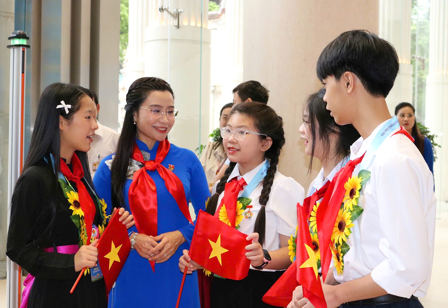 Giải phóng con người - Triết lý nhân văn, phát triển trong tư tưởng Hồ Chí Minh và việc vận dụng sáng tạo trong kỷ nguyên phát triển mới